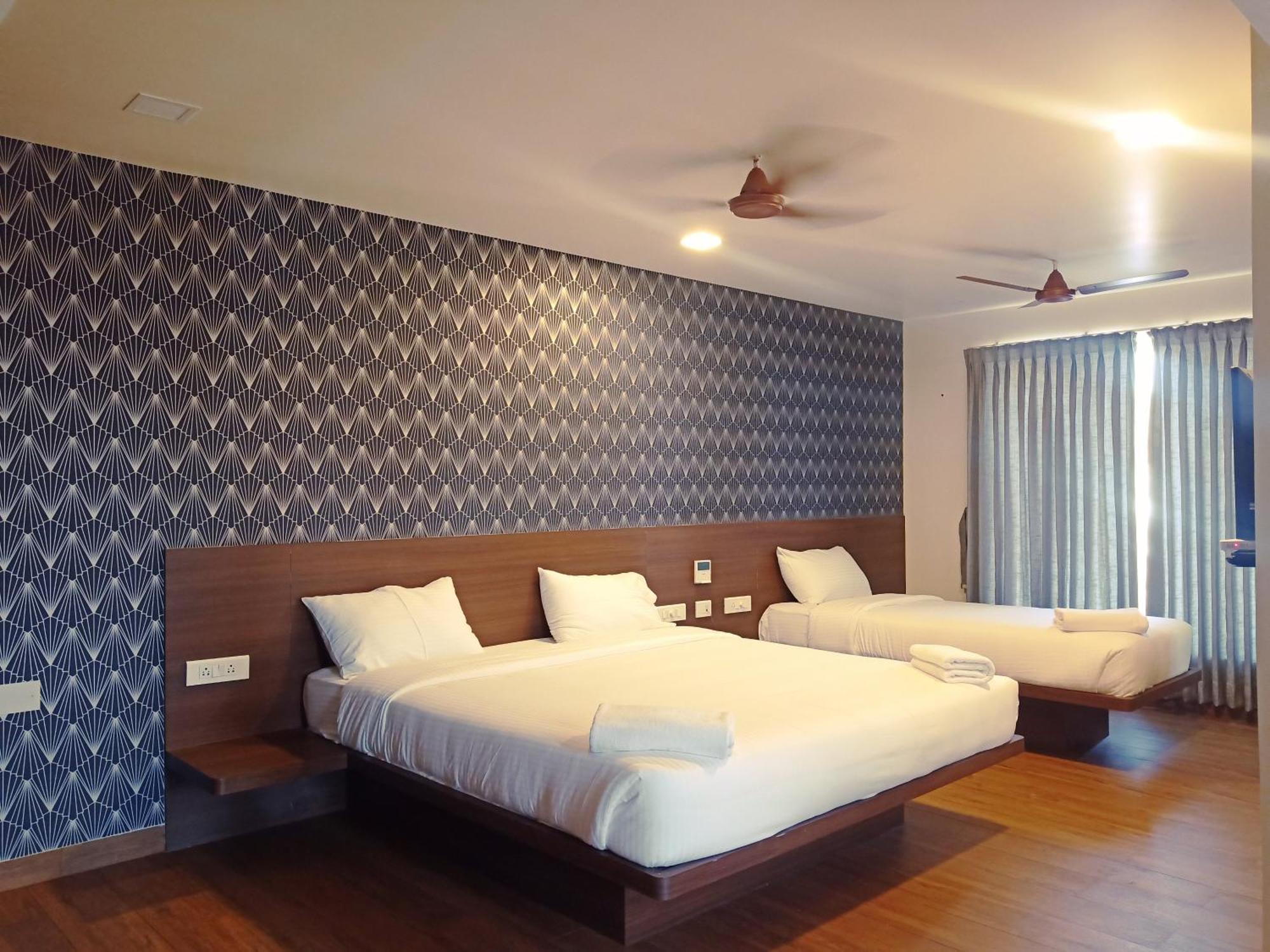 Hotel Vintage Castle Коимбатур Экстерьер фото